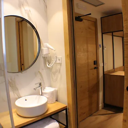 Hotel Marfany 3*