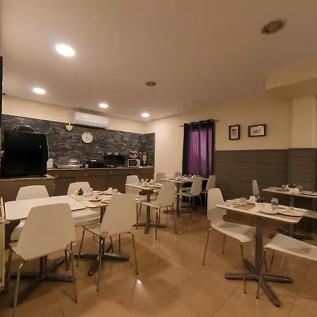 Hotel Marfany 3*